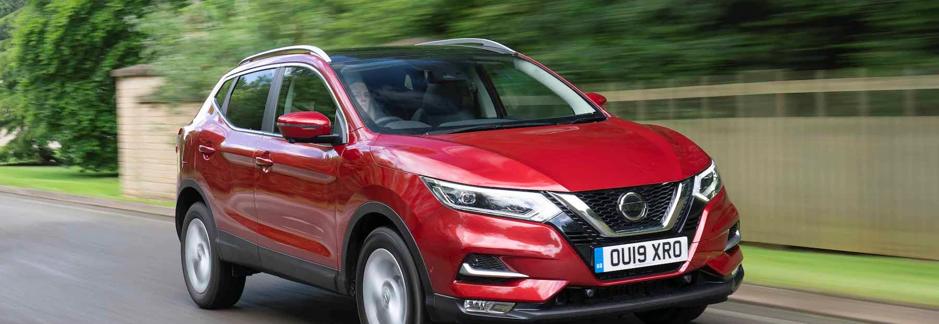 How to save up to £5,000 off a new Nissan
